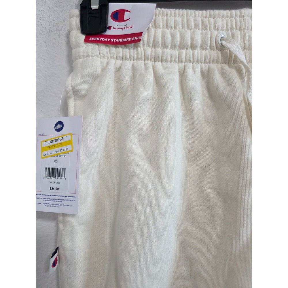 Champion Everyday Standard Shorts XS Cream Fleece Raw Hem NWT - Picture 4 of 5